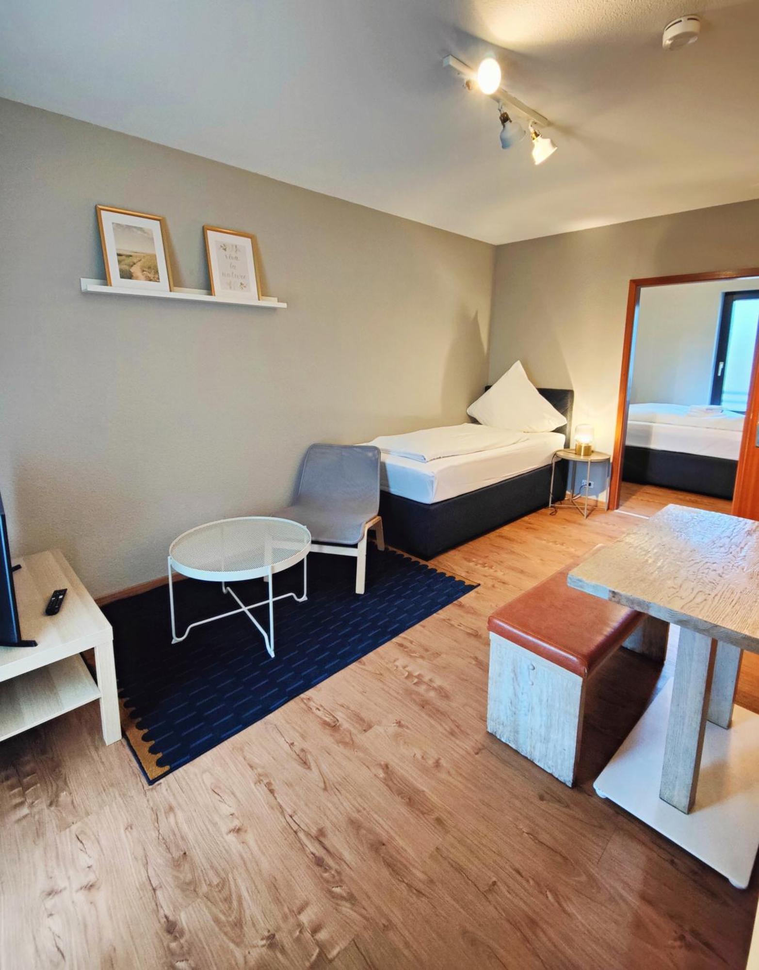 Hotel Beim Schupi Карлсруе Екстериор снимка